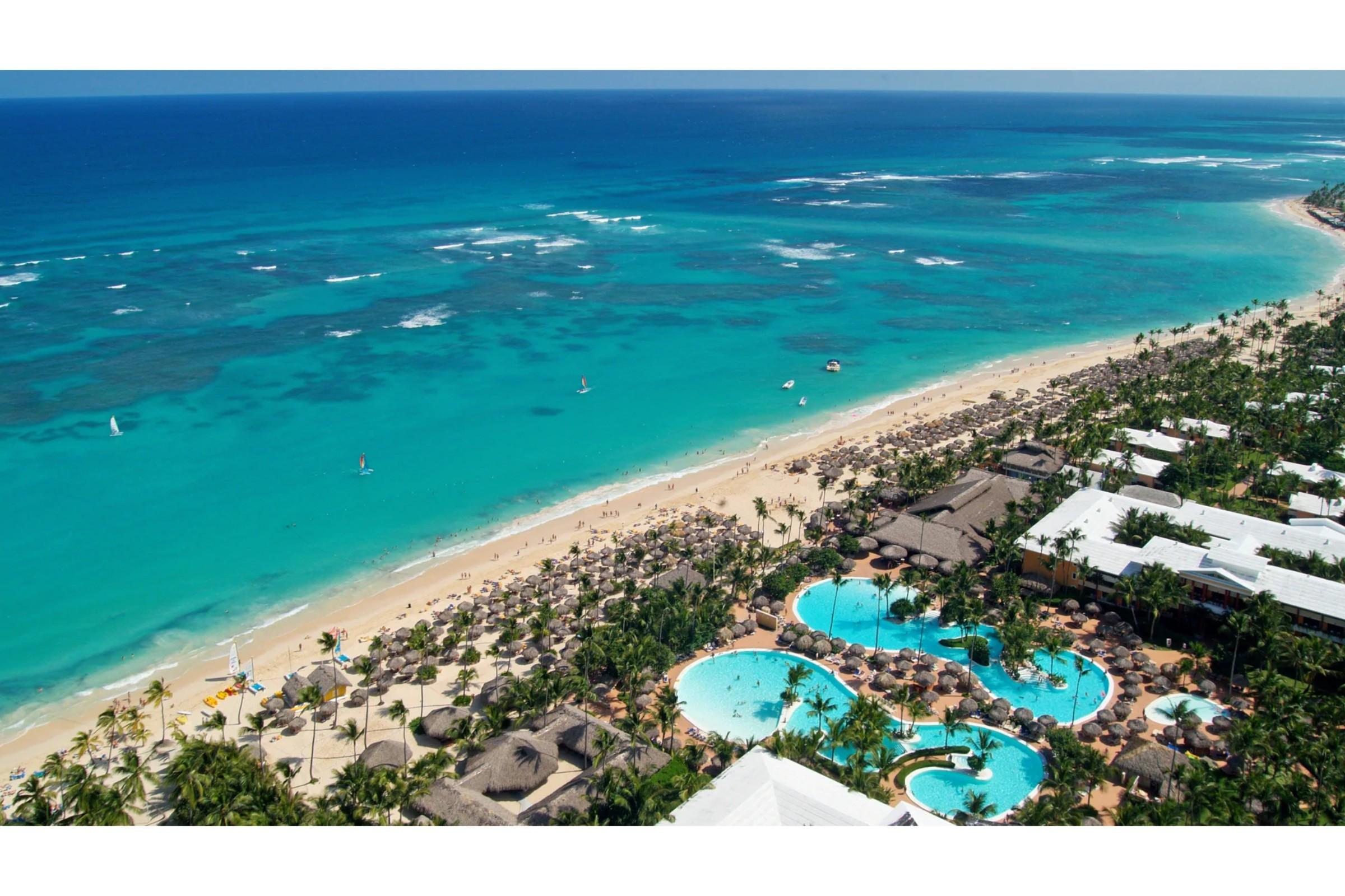 Iberostar Waves Punta Cana Esterno foto