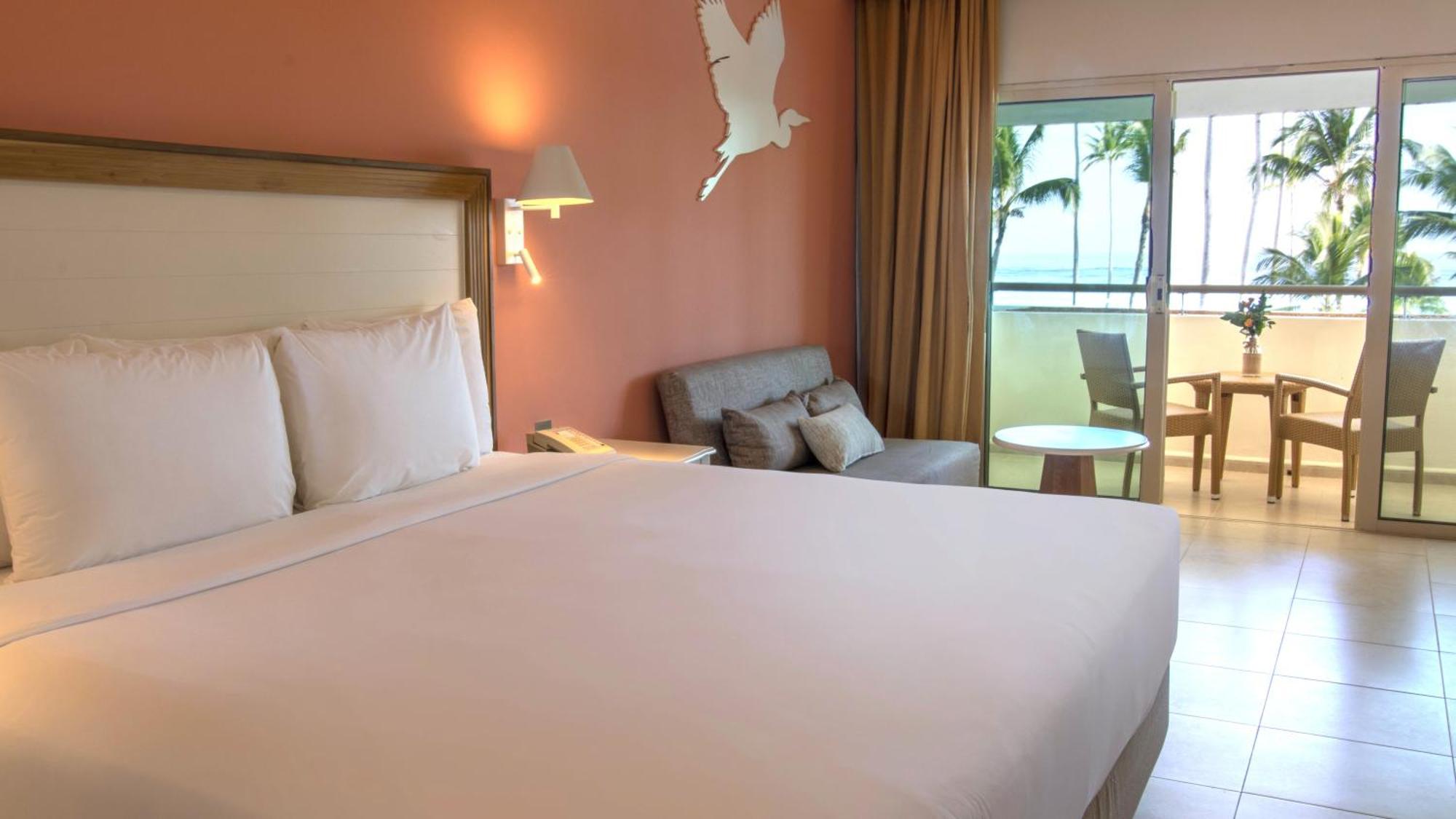 Iberostar Waves Punta Cana Esterno foto